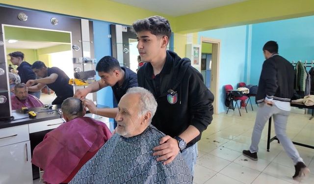 Erzincan’da Bayram Öncesi “Vefa” Dokunuşu