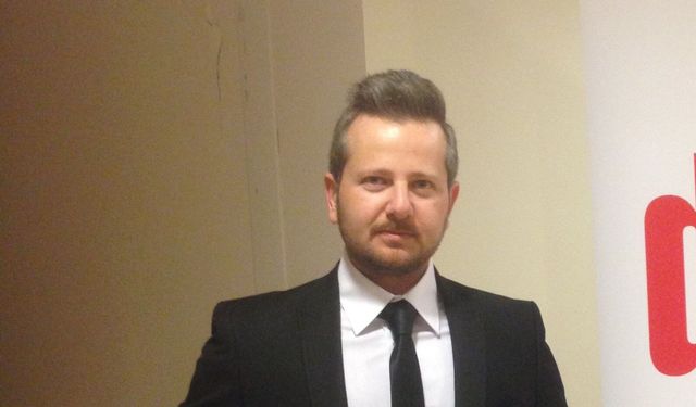 Akademisyen Yalçıner’den Adaylık Açıklaması