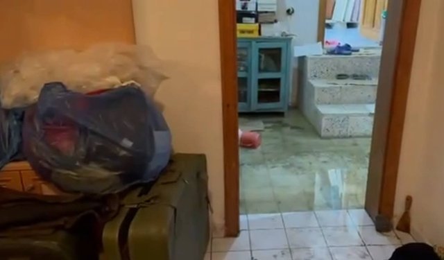 Erzincan'da Evlerin Bodrumlarını Su Bastı (VİDEO)