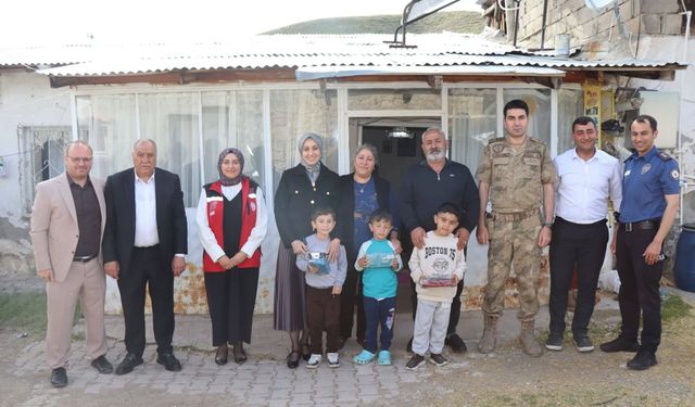 Tercan’da Şehit Ailelerine Anlamlı Bayram Ziyareti