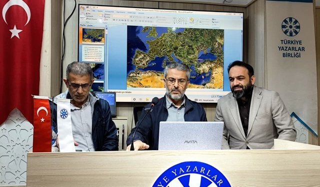 Endülüs’ün fetih öyküsü Erzincan’da konuşuldu
