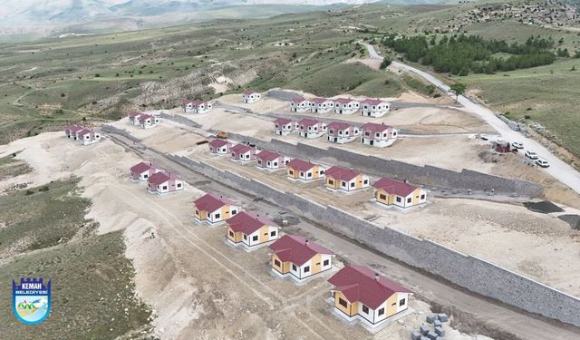Kemah’ta Köy Evi Projesi Tamamlanıyor