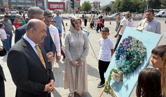 Öğrencilerin Yıl Boyu Hazırladığı Çalışmalar Sergilendi