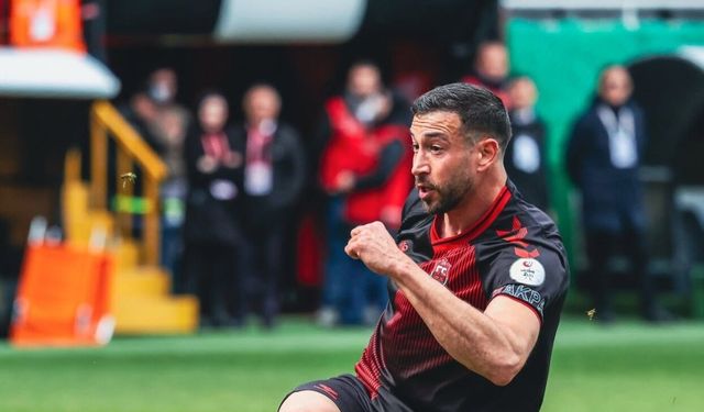 Taraftarı Şoke Eden Karar! Ahmet Dereli Yuvada Kalıyor