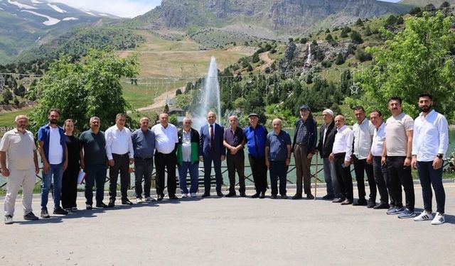 Ulu Çınarlarla Kahvaltı Buluşması