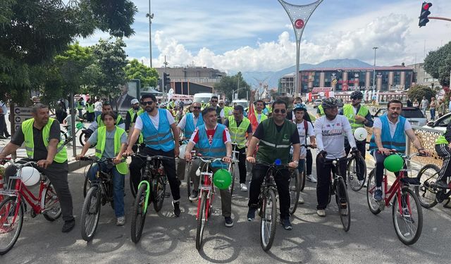 Erzincan’da Sağlıklı Yaşam İçin Pedal Çevirdiler (VİDEO)