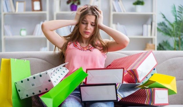 Fırsatları Kaçırma Korkusu ve Kararsızlık Tüketim Alışkanlıklarımızı Nasıl Şekillendiriyor?