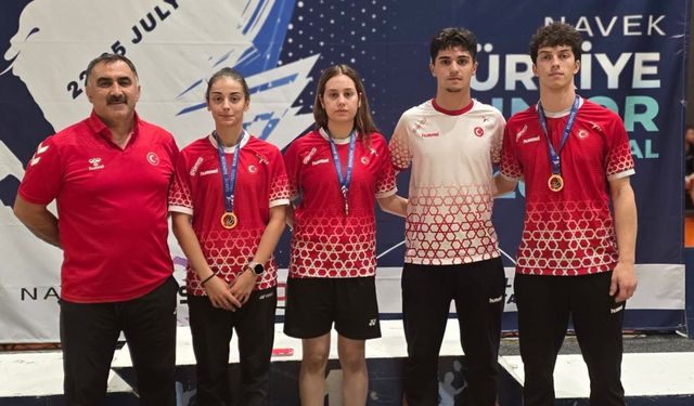Erzincanlı Milli Badmintonculardan Uluslararası Arenada Madalya Yağmuru