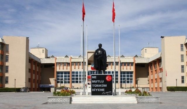Erzincan'da Kritik Gündem: Ekşisu'ya Milyonluk Destek, İsim Değişikliği ve İmar Değişiklikleri Masada!