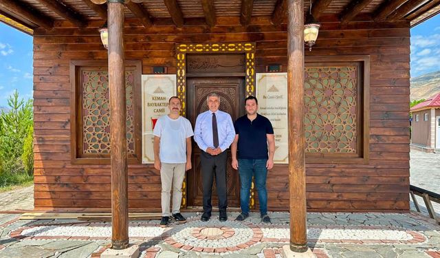 Kemah'ta Bayraktepe Camii İbadete Açıldı