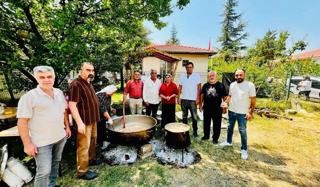 Yeni Partinin Erzincan'daki İlk İcraatı Aşure Programı Oldu
