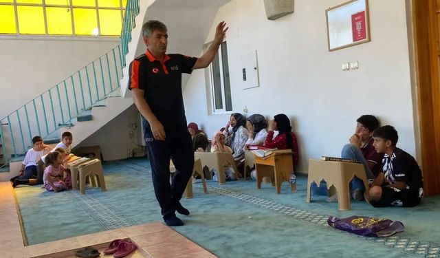 Erzincan’da Sporculara Afet Farkındalık Eğitimi Verildi