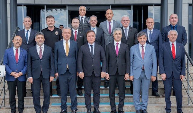 EBYÜ'de Yeni Dönem Başladı: Devir Teslim Sonrası İlk Kabul