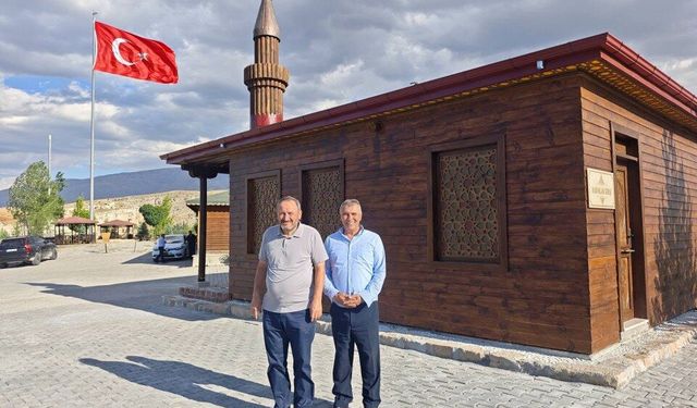 Kemah'a Yeni İbadethane