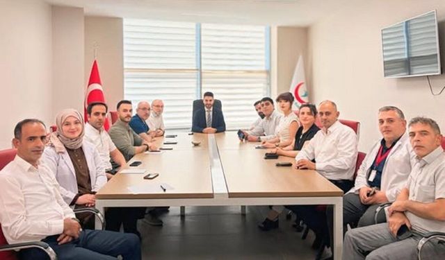 Mengücek Gazi Eğitim ve Araştırma Hastanesi İlk Yönetim Toplantısını Gerçekleştirdi