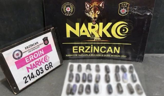 Mide ve bağırsaklarında 1 kilo 99 gram eroin taşıdılar