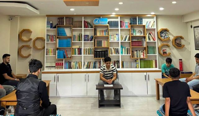 Ülkü Ocakları Erzincan’da “Fikrî ve İdeolojik Donanım Semineri” Düzenledi