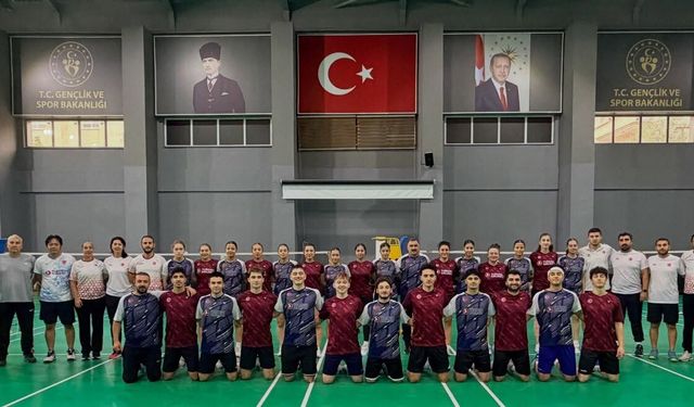 Erzincanlı Badmintoncular Milli Takım Kampında