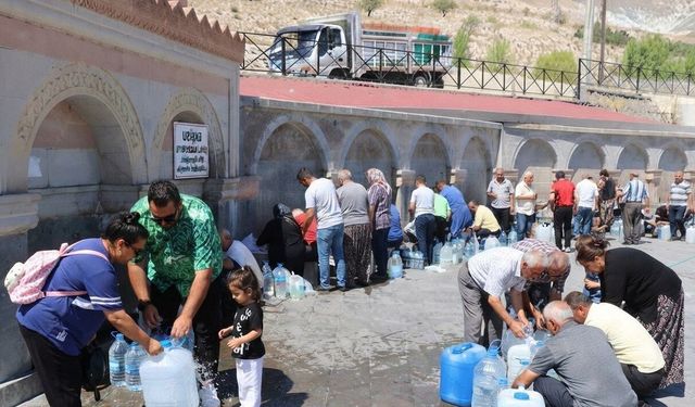 Aynı Şehir, İki Farklı Şifa: Erzincan Maden Suyunun Gizemi Çözüldü! Bögert mi, Kızılay mı?