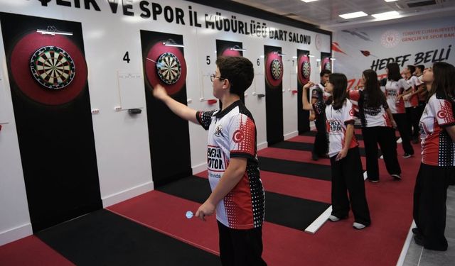 Erzincan'da 2026 Şehit Eren Bülbül Türkiye Dart Şampiyonası başladı