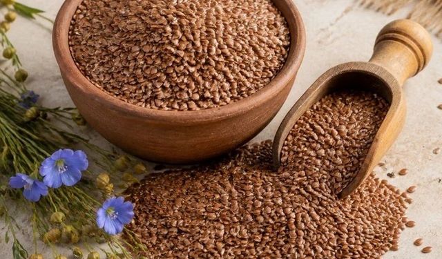 Keten Tohumu Nedir, Nasıl Tüketilir? Kilo Vermeden Kolesterole Keten Tohumunun Mucizevi Faydaları