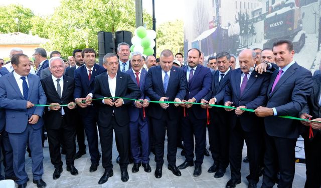 Erzincan Pancar Ekicileri Kooperatifi’nin Yeni Hizmet Binası Açıldı