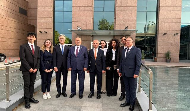 EBYÜ heyeti Binali Yıldırım ile eğitim hedeflerini görüştü