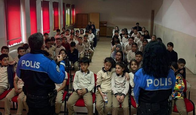 Erzincan’da 218 Öğrenciye Güvenlik Eğitimi Verildi