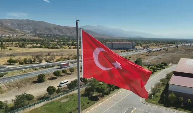 Erzincan Emniyet Müdürlüğü, Atatürk'ün Cumhuriyet Sözünü Paylaştı