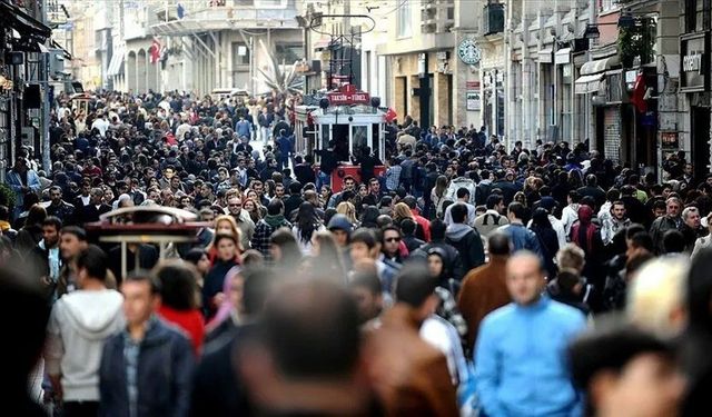 Türkiye ve Dünya Nüfusu Kaç Kişi Oldu? İşte En Güncel Nüfus Verileri!