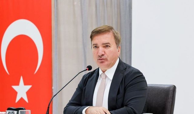 Vali Aydoğdu Cumhuriyet Bayramı'nı Kutladı