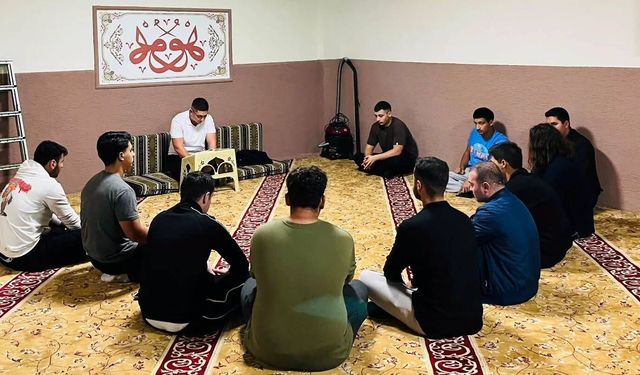 Erzincan KYK Yurdunda Şehitler İçin Kur’an-ı Kerim Tilaveti