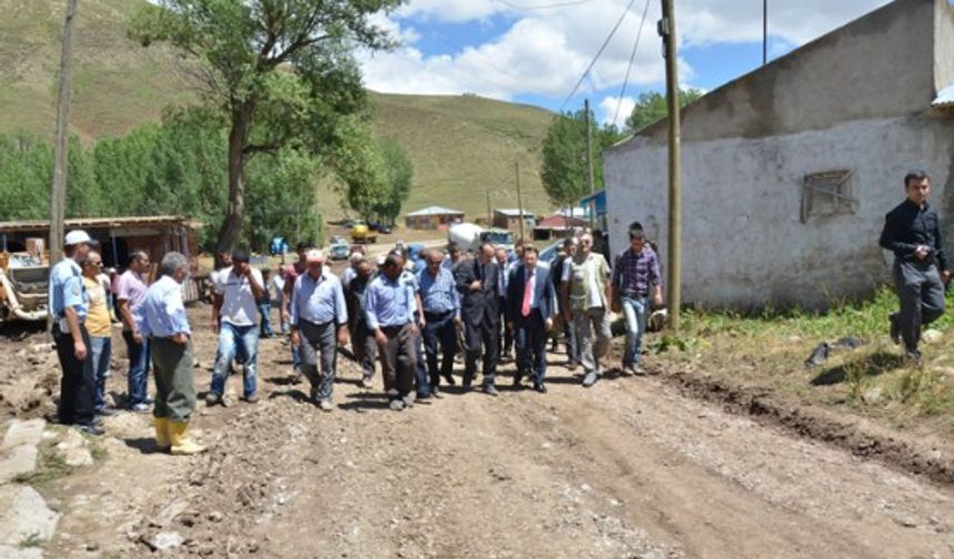 Erzincan'ın çeyırlı ilçesinde yaşanan sel felaketinde oldukça fazla maddi zarar yaşandı. Can kaybı yok ama ...