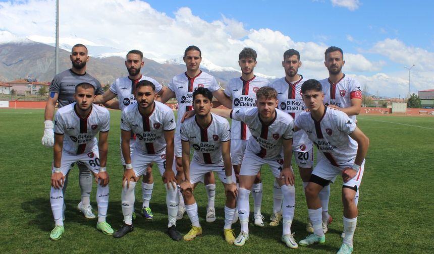 Şampiyon Erzincan Ulalarspor