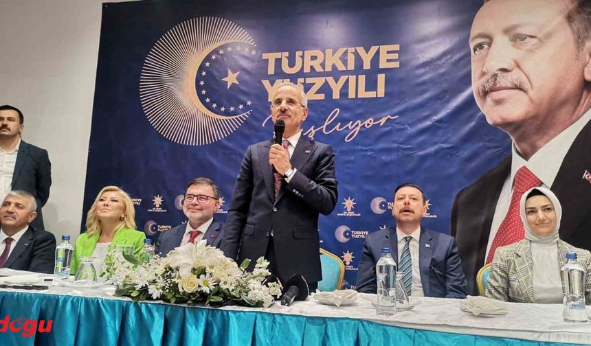 Bakan Abdülkadir Uraloğlu: “İzmir bize birazcık daha yük yüklesin”