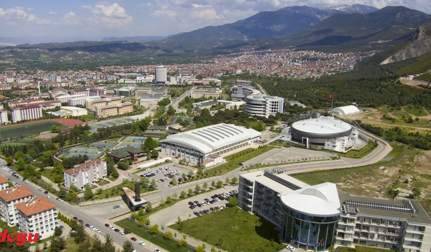 Kastamonu Üniversitesi, 2023-2024 URAP Türkiye sıralamasında 8 sıra daha yükseldi