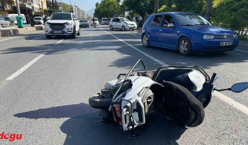 Yaya geçidini kullanan motosiklet sürücüsü ağır yaralandı