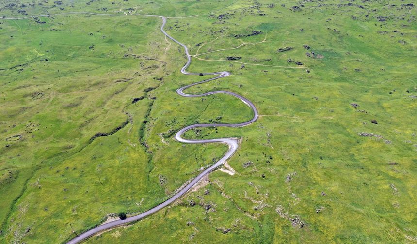 Ağrı Dağı'nda "turizm ve güvenlik yolu" yapılıyor