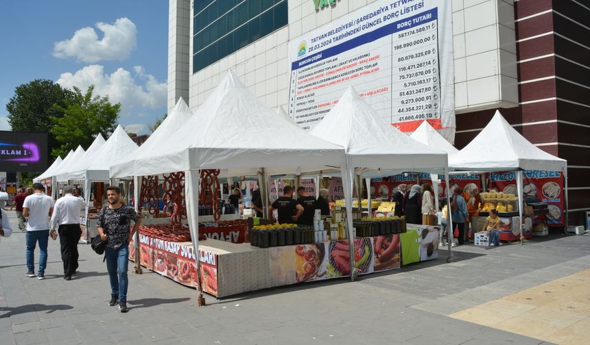 Tatvan'da "Yöresel Ürünler Festivali" başladı