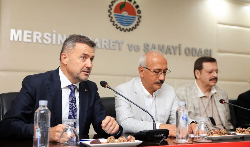 Hisarcıklıoğlu ve Elvan, Mersin’de iş adamları ile bir araya geldi