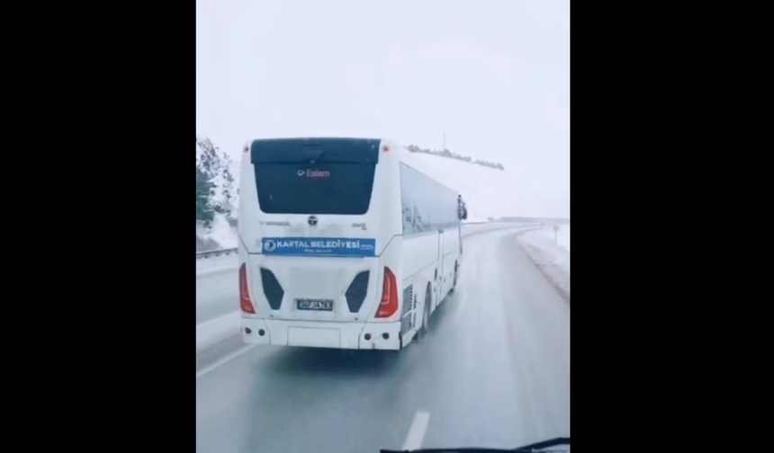 Erzincan'da kaza yapan otobüsün kaza öncesi görüntüleri ortaya çıktı (VİDEO HABER)