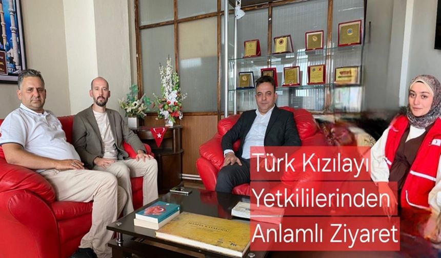 Türk Kızılayı Yetkililerinden DoğuGazetesi.com’a Ziyaret
