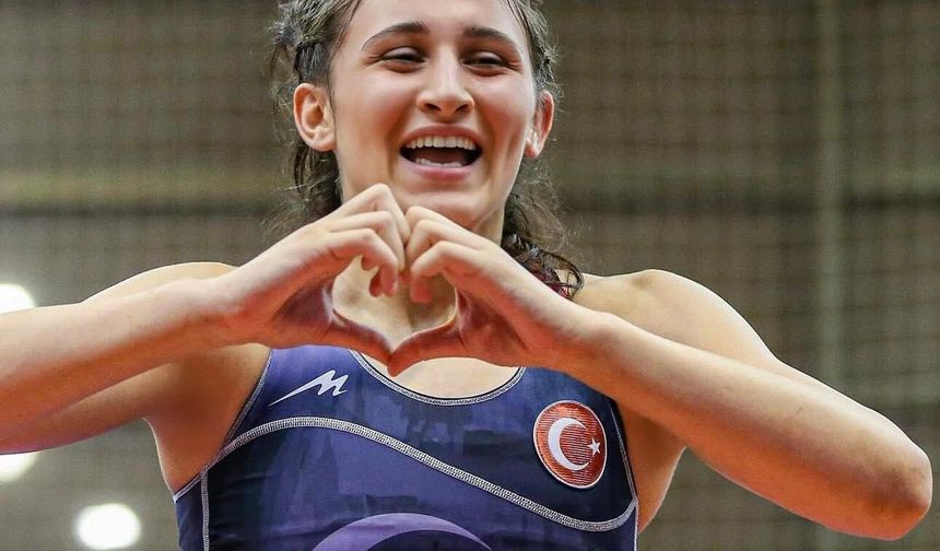 Erzincanlı Elmira Yasin Dünya Üçüncüsü Oldu