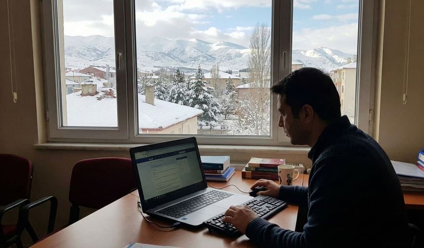 Sözleşmeli Öğretmenlerin Kadroya Geçiş Takvimi Netleşti