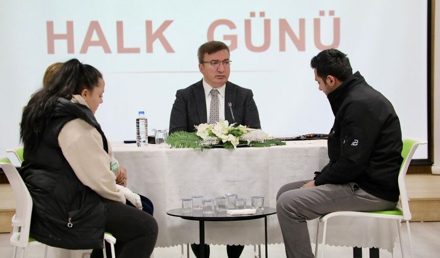 Vali Aydoğdu Halk Günü’nde Hemşehrilerle Bire Bir Görüştü
