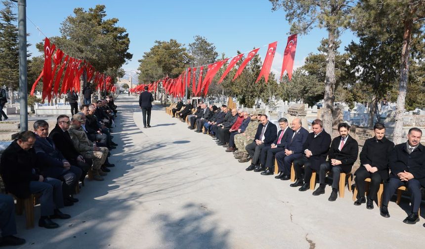 1992 Erzincan Depremi Şehitleri 34. Yılında Dualarla Anıldı