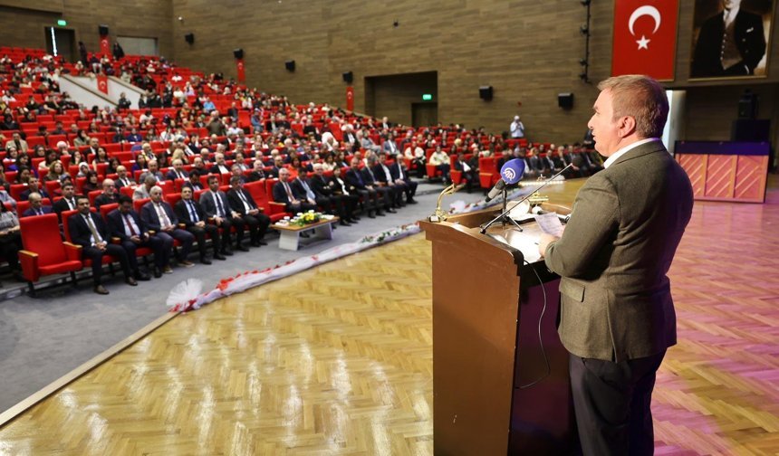 EBYÜ 20. Yılını Coşkuyla Kutladı: Kalite Ödülleri Sahiplerini Buldu
