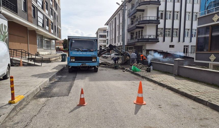 Kaldırım Çalışmaları Erzincanlıları Tatmin Etmedi!
