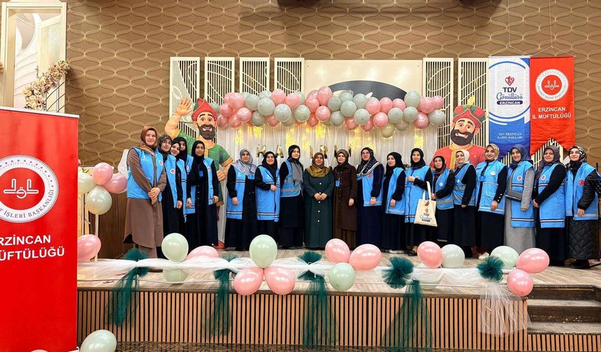 Erzincan Müftülüğü ve TDV Kadın Kollarından Yetim ve Öksüz Ailelere İftar Programı