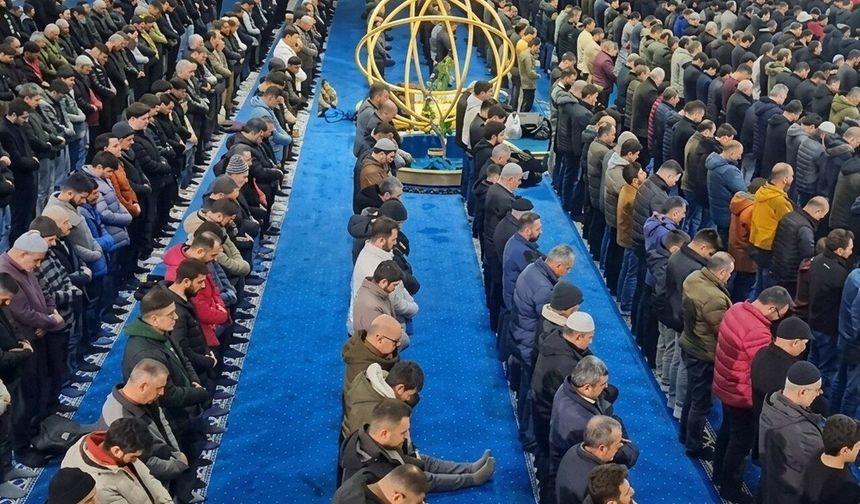 Erzincan’da Bayram Coşkusu Terzibaba Camii’nde Yaşanacak